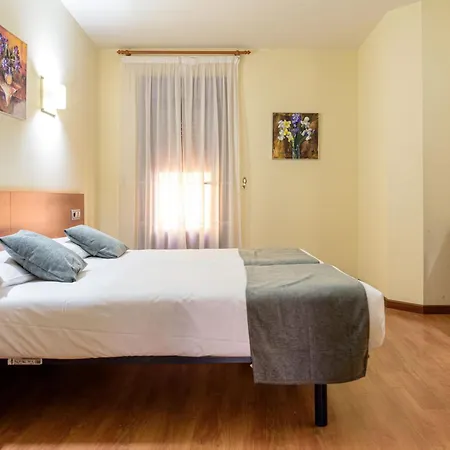 Hostal Alda Plaza Mayor *