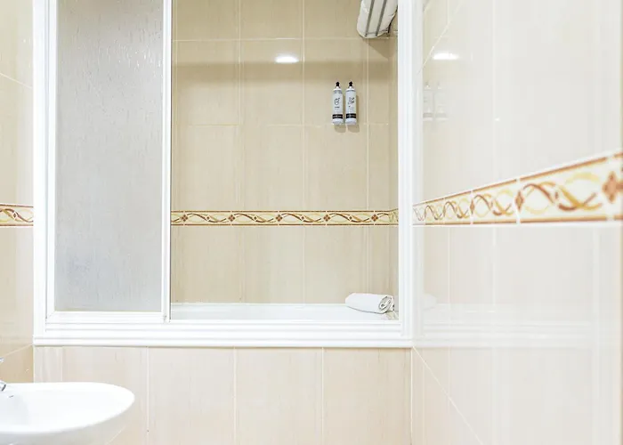 Alda Plaza Mayor טורו