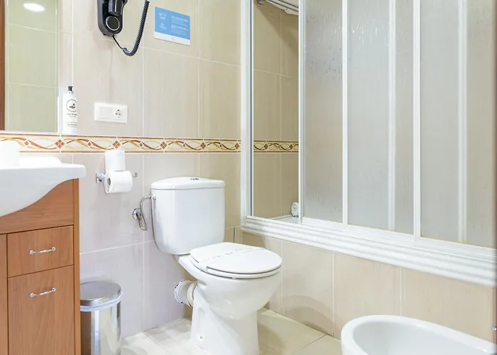 בית הארחה Alda Plaza Mayor 2*