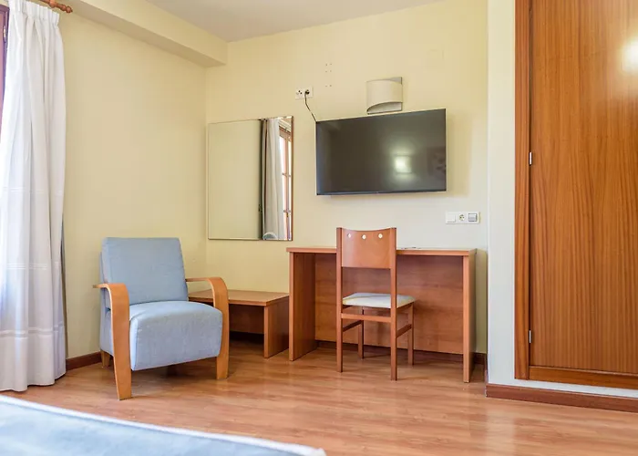 Alda Plaza Mayor טורו