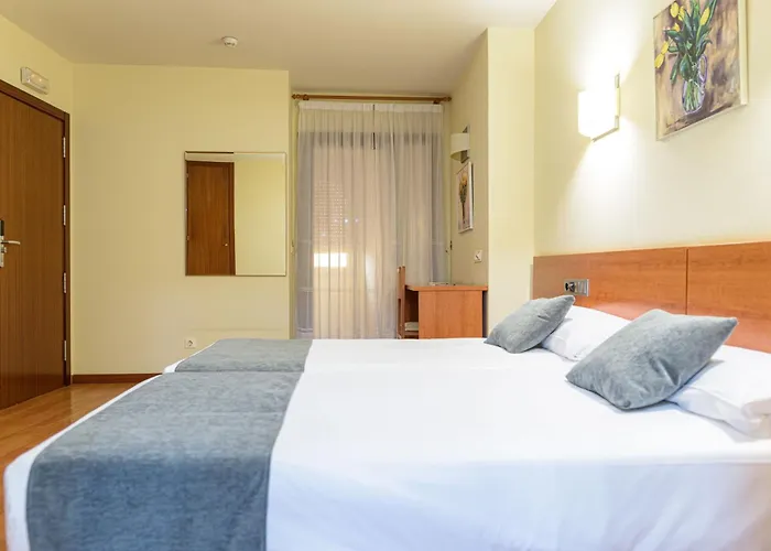 בית הארחה Alda Plaza Mayor טורו